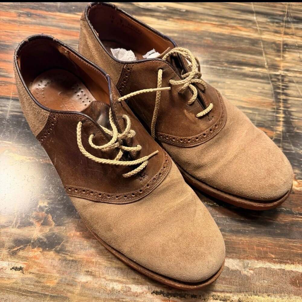 Cole Haan Saddle Shoes Size 10  Tan Brown Suede Leather Oxfords